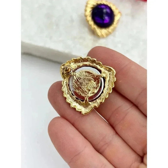 Vintage Gold Toned 80's Triangular Purple Crystal Ball Retro Stud Earrings - Picture 5 of 6